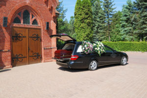 Karawan Zakładu Pogrzebowego ATENA